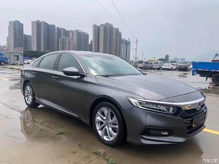 19年雅阁精英版