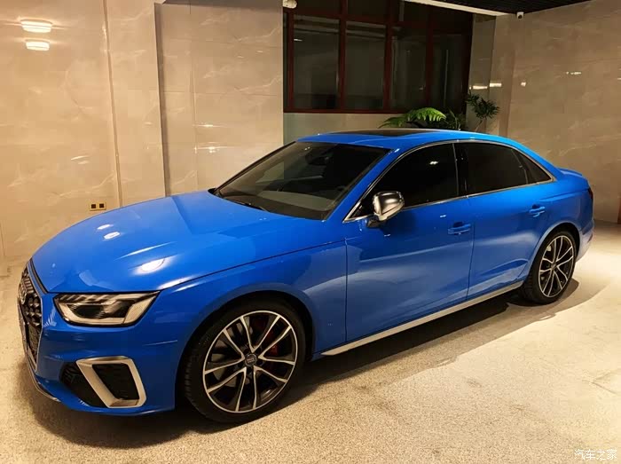 最终变成了自己喜欢的样子,2020款s4流光蓝色提车作业!