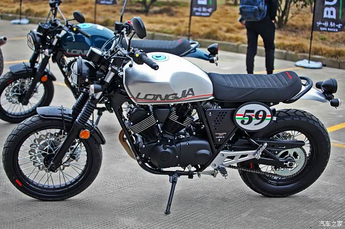 【图】新手入坑 正在增驾 问个关于龙嘉v咖和银钢拿铁的问题_摩托车