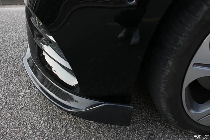 【图】奔驰e300l装碳纤维下唇,挺好看_奔驰e级论坛_汽车之家论坛