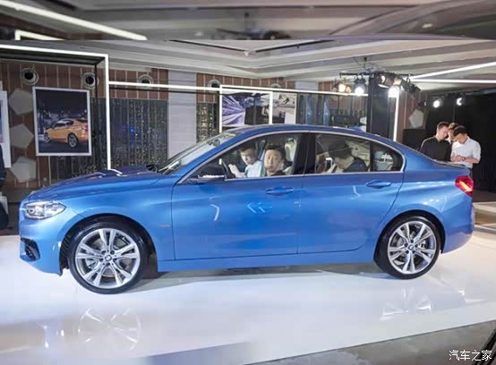 双肾脸配拉风的天使眼,满满的宝马家族作风.