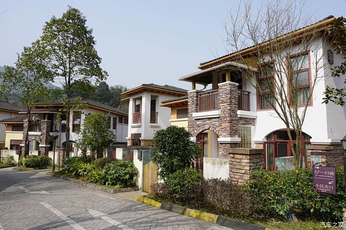 雪山花水湾小镇and王山别墅