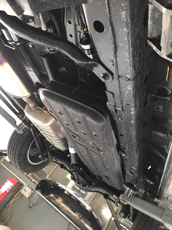 【图】h9底盘随拍_哈弗h9论坛_汽车之家论坛