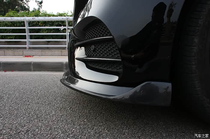 【图】奔驰e300l装碳纤维下唇,挺好看_奔驰e级论坛_汽车之家论坛