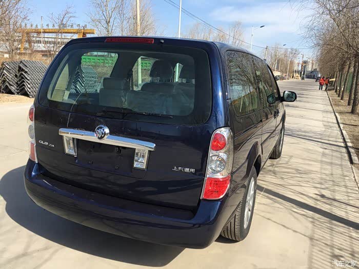 购车管家的帮助下别克gl8经典丐中丐提车