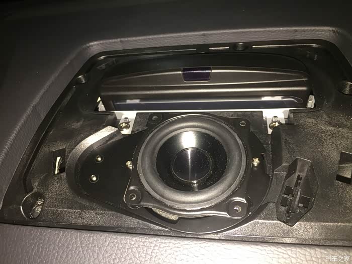 【图】xcclassic 新车认证和正宗无损中置音响改装绝对是独创,求设精!