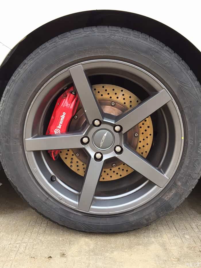 出一套哑光黑ace五幅轮毂18寸