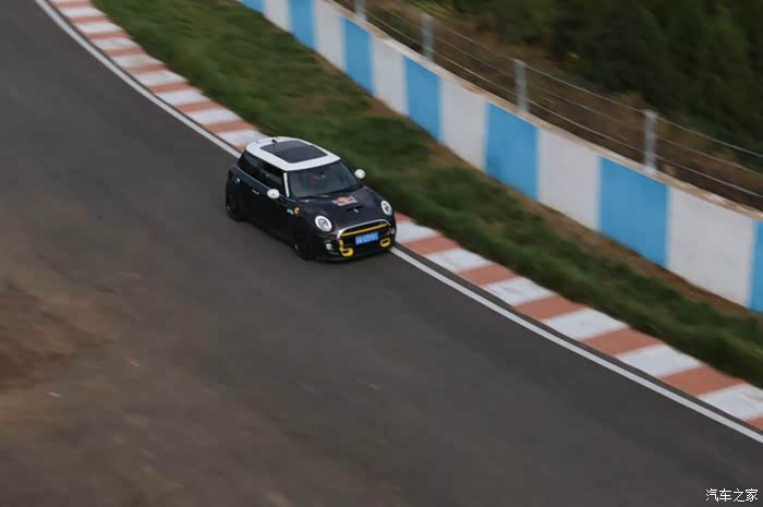 北方赛道上的minipower