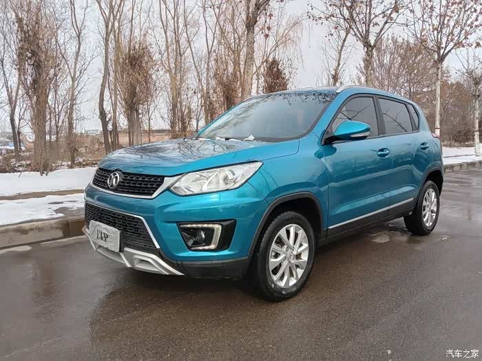 北汽绅宝x352016款15l