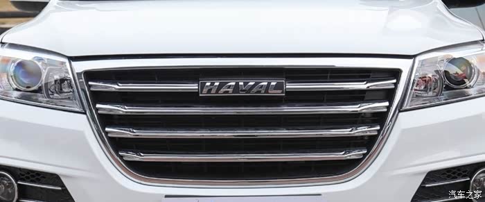 哈弗h6的前脸个性镀铬装饰时尚大气效果不错哦赞一个