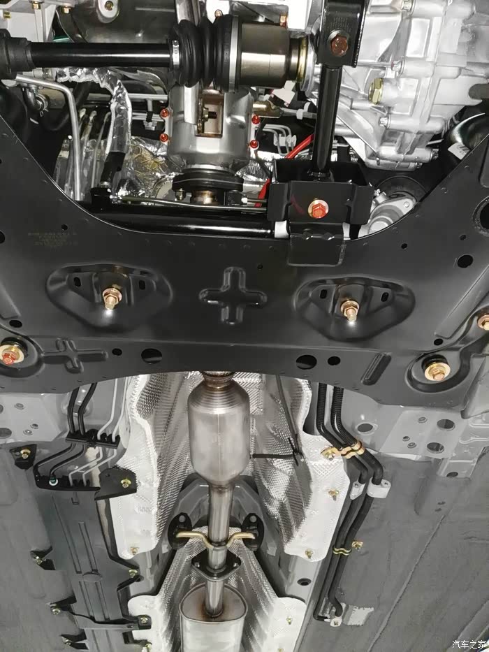 sx6---"底盘"详解图