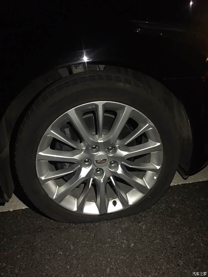 【图】爆胎纪念贴_凯迪拉克ct6论坛_汽车之家论坛