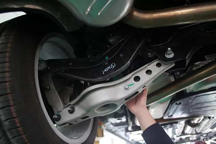 【图】如何帮埃安v换新鞋 ?(1)_aion v论坛_汽车之家论坛