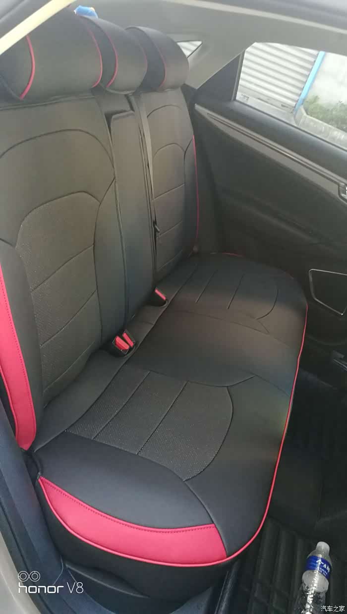 要买个座套把你们车上装的评论发个照片看看