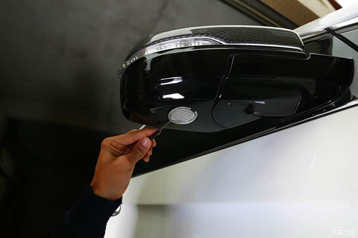 新锐界照地灯改迎宾灯无损安装国内首只小白鼠