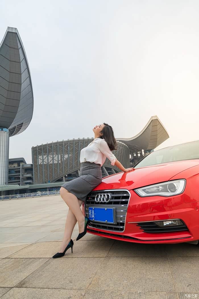 大秘书当车模迟到的告白一封致奥迪a3的情书