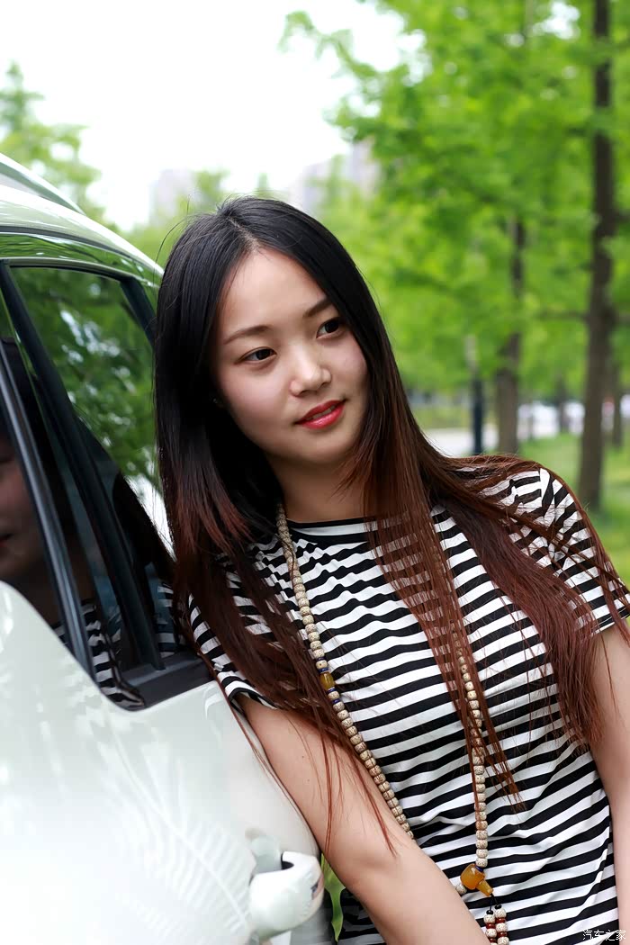 传祺gs4文艺媳妇儿当车模