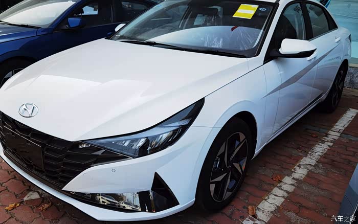 北京现代第七代伊兰特#去天下奇观的万峰林看看去