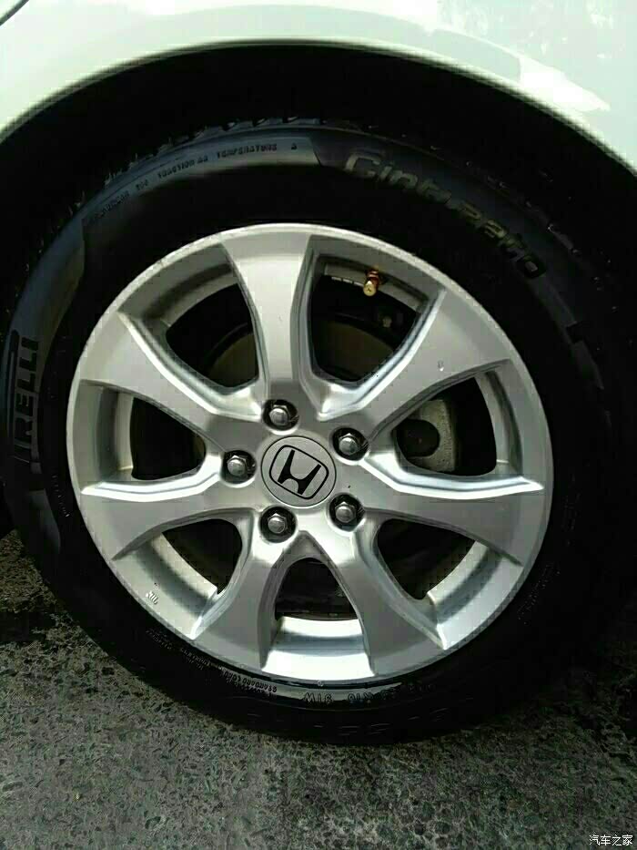 九代思域轮毂加胎 实跑两万公里!