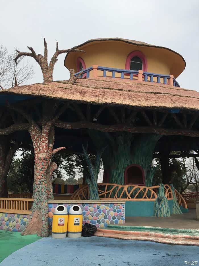 一家四口逛温州乐园