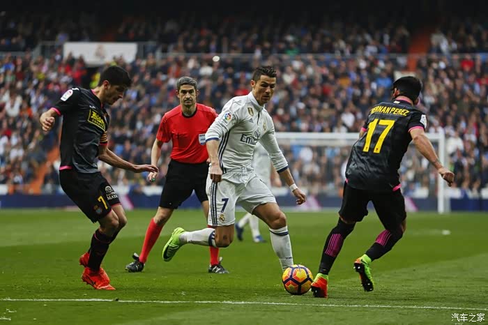 5 | 回复: 0 足球论坛 西甲-贝尔复出进球莫拉塔破门 皇马2-0胜超3分!