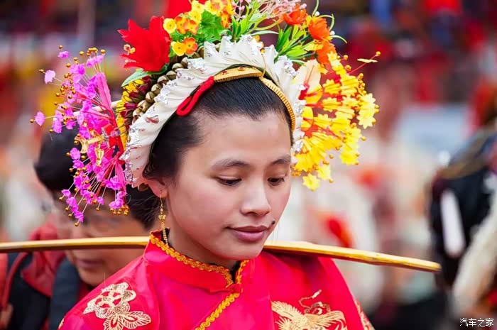 蟳埔妈祖巡境朵朵簪花绽放海丝