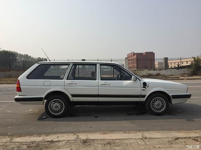 2007年桑塔纳旅行车大屁股