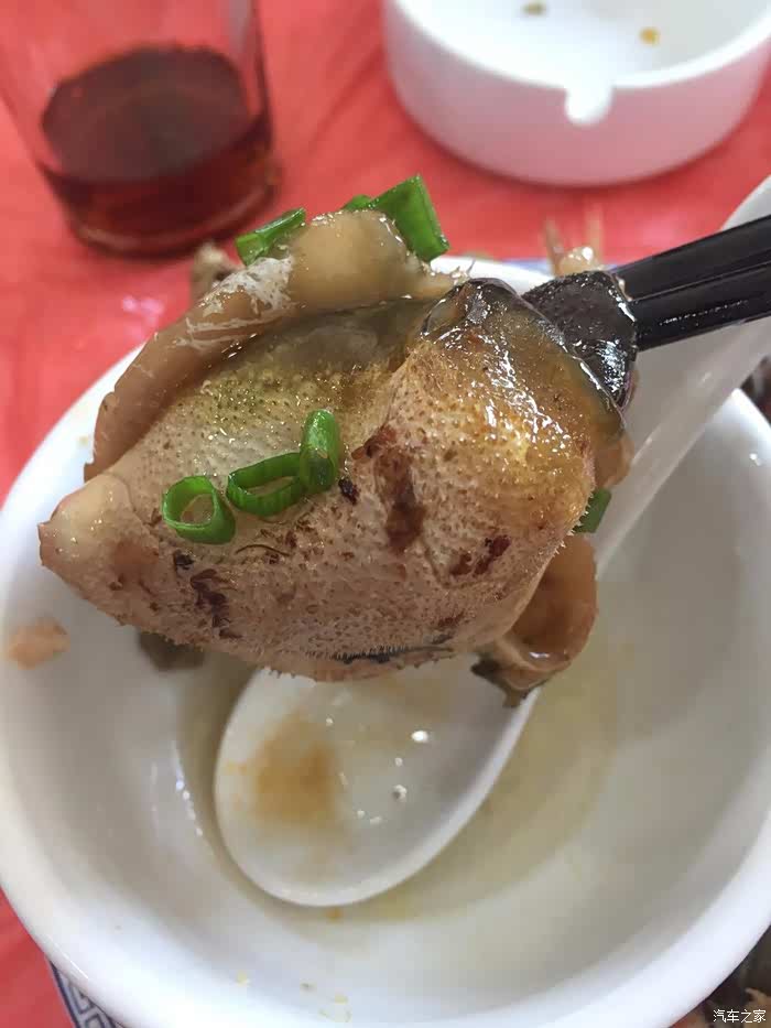 这个河豚鱼皮说实话怎么吃刺太口感欠佳