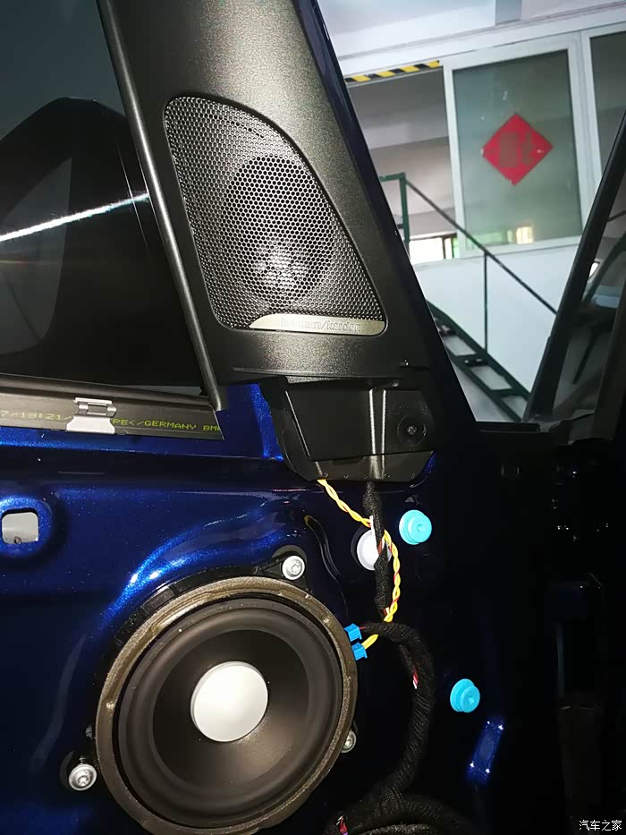 218i改过a柱高音喇叭的帮忙来看看