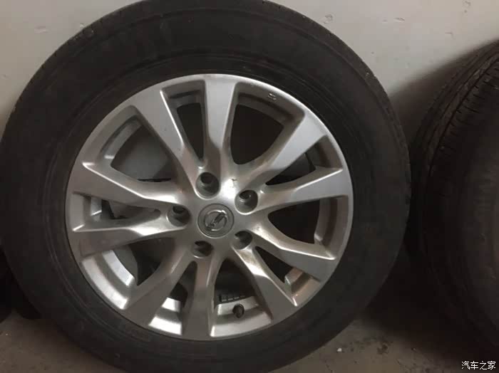 13款原装新天籁轮廓轮胎四幅最好打包一起买