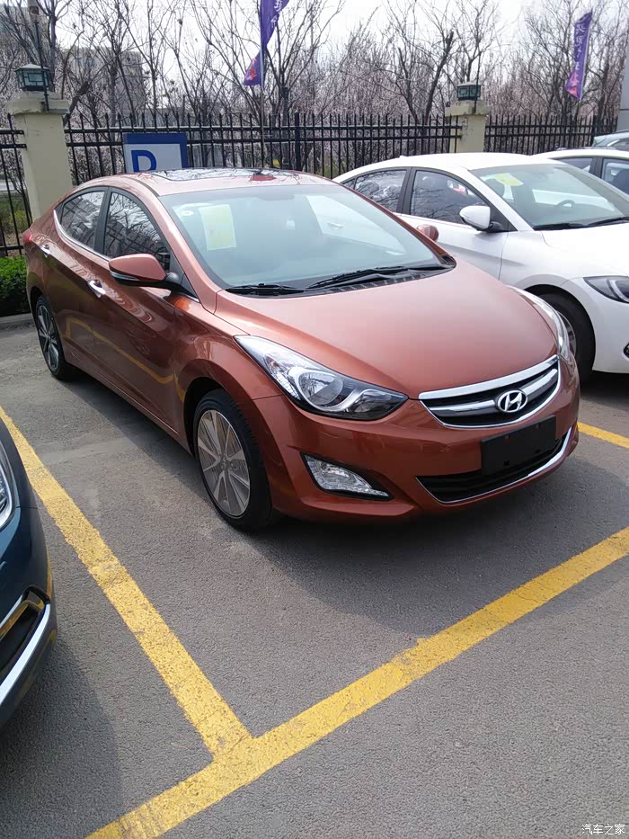 为什么都买白色朗动?