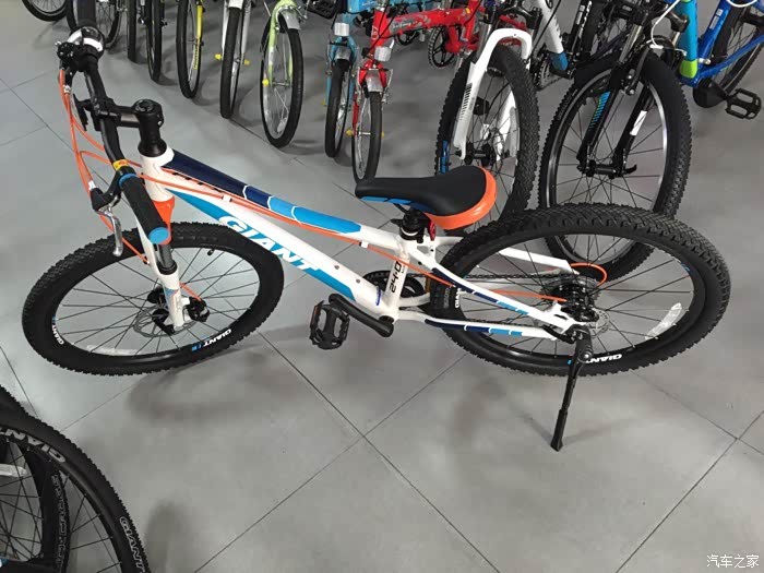 捷安特atx24d有入手的朋友吗价格如何有官方价