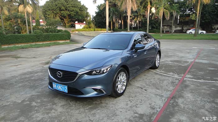 2017阿特兹大星际蓝20l蓝天豪华提车作业高清图