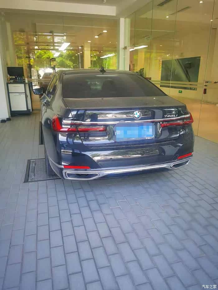 19年740领先豪华版宝石青想出售值多少