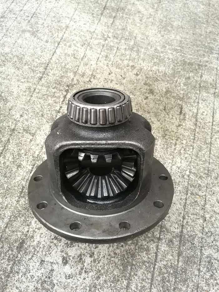 h5绿静一寸弹簧,前差速器,后伊顿差速锁转让