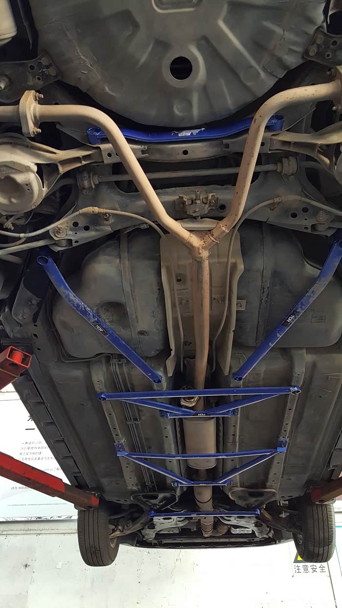 天籁加装全车井字架