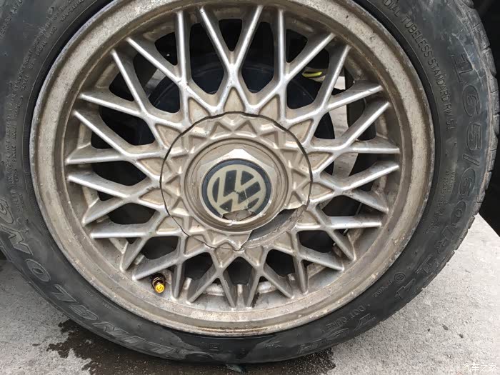 今天装了捷达鸟巢轮毂