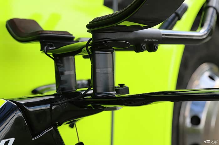 【闪电】马伊卡的specialized shiv