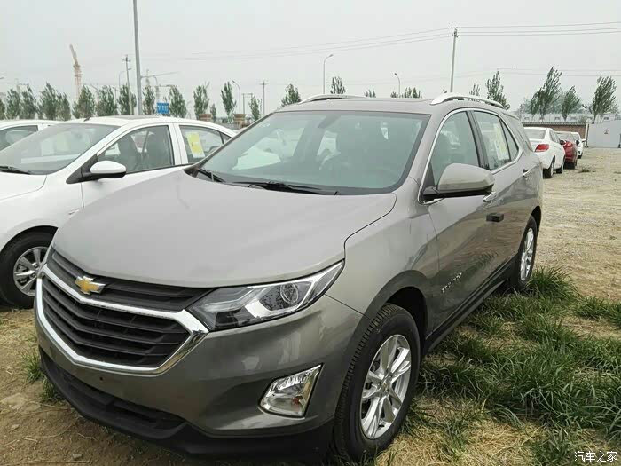 探界者冷岩灰到店