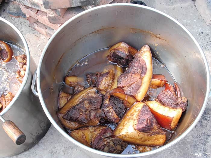 四川过年杀猪饭