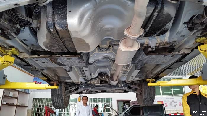 昨天把我的ix35做了底盘装甲