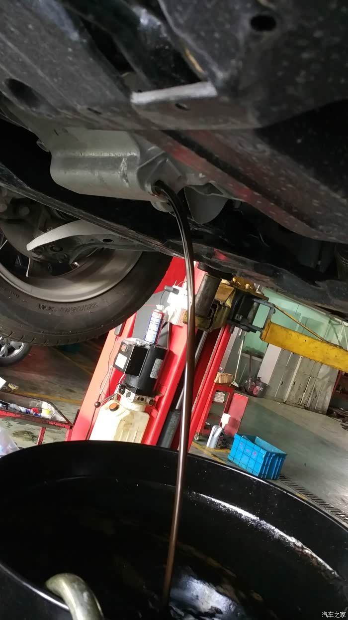 ax7三个月首保换了机油