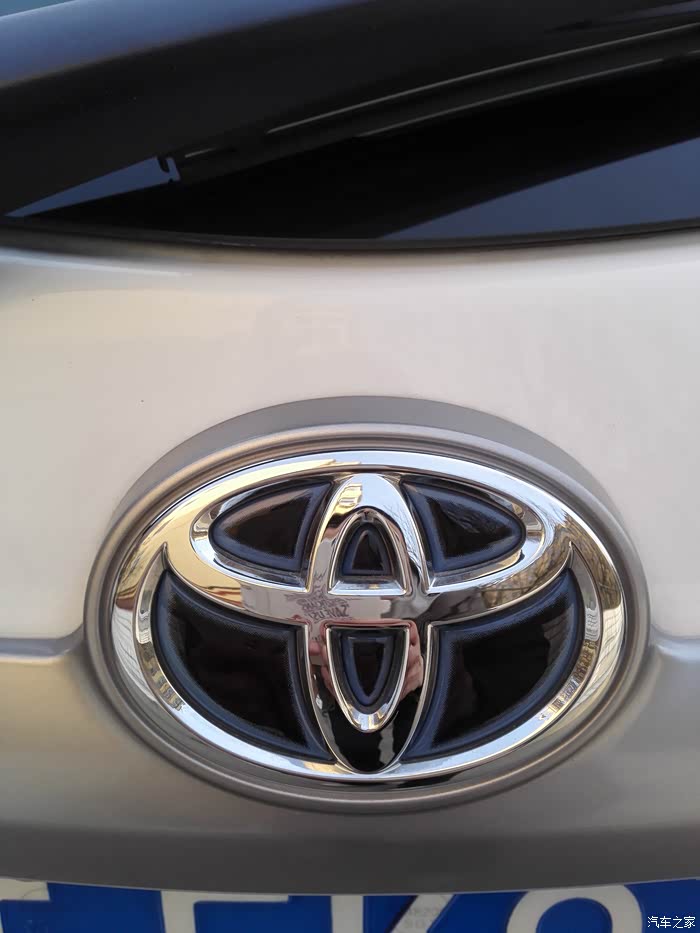 【图】更换车标问题!_yaris l 致炫论坛_汽车之家论坛