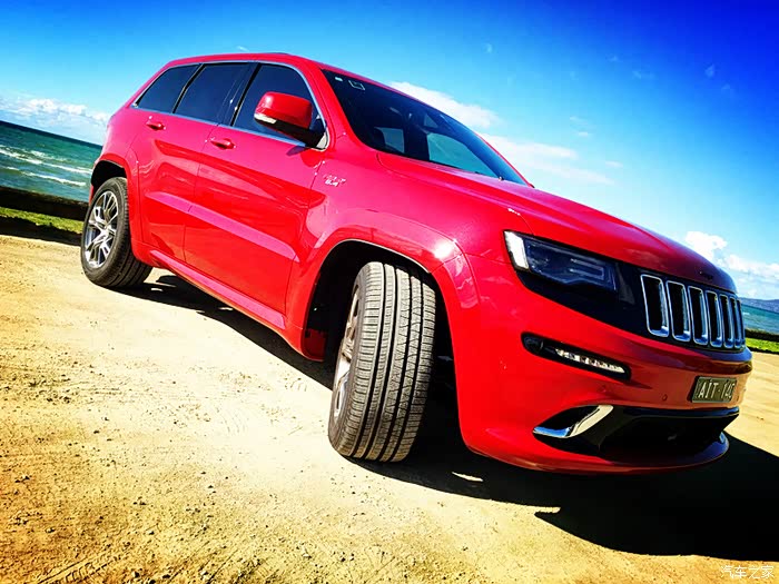 怒提红色大切诺基srt不后悔的选择老婆镇楼新增照片