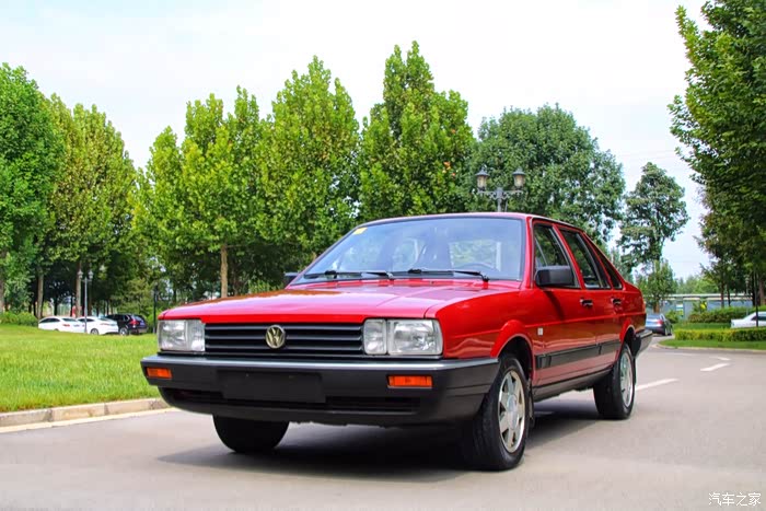 致我们即将逝去的桑塔纳