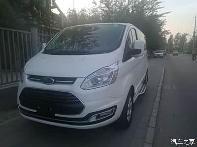 白色途睿欧自动档提车作业