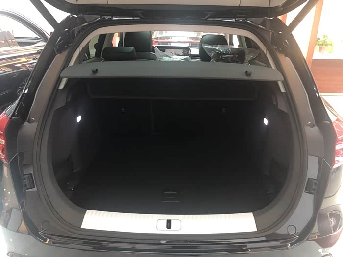 最终还是选择了红旗hs5