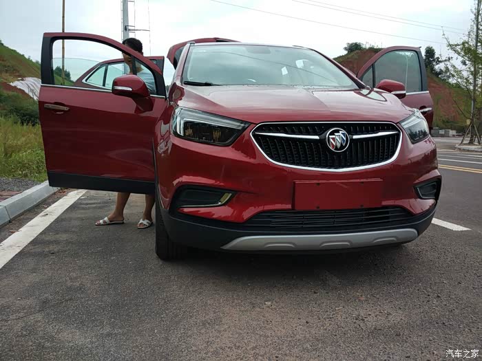 2016款昂科拉玛瑙红提车10天作业求加精啊