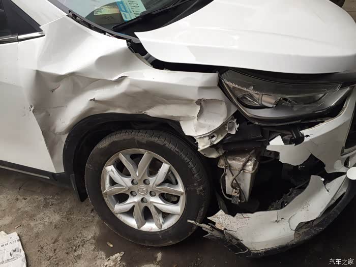 大意导致事故,26日瑞风s3车祸