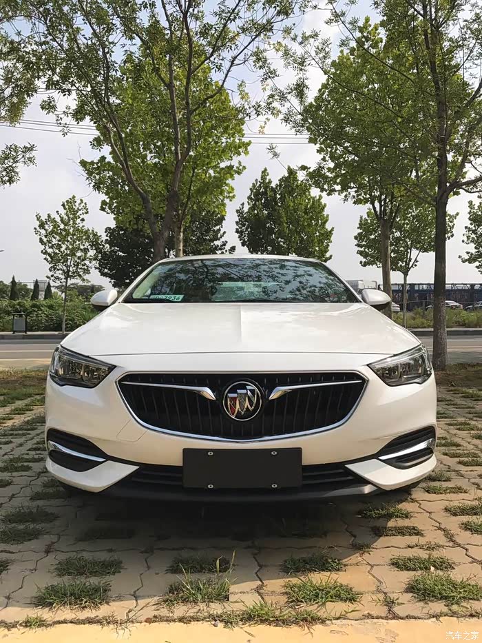 全新一代君威 —— 忠于动力,始于颜表提车作业